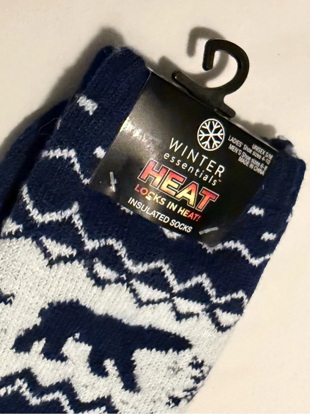 Insulated Men's Navy & White Bear Pattern Socks